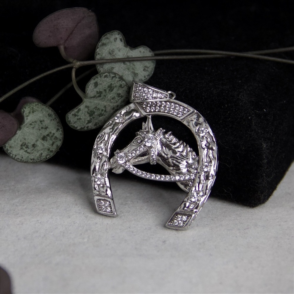Sterling Silver 925 Horseshoe Horse Head Pendant Clear Stone Accents Equestrian - Picture 3 of 9
